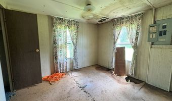 6122 Poplar Rd, Albany, GA 31705