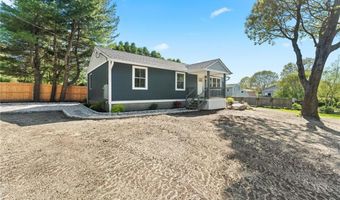 95 Capstan St, Jamestown, RI 02835