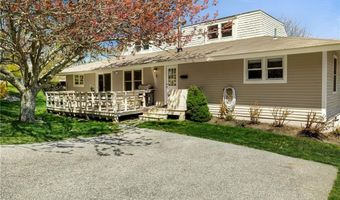 7 Cowsill Ln 1, Newport, RI 02840