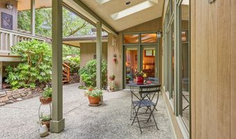 611 Forest St, Ashland, OR 97520