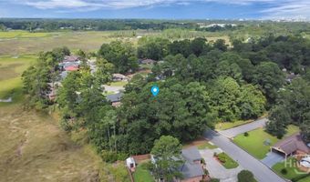 209 Runaway Point Rd, Savannah, GA 31404
