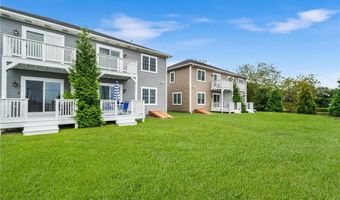 314 Chases Ln C, Middletown, RI 02842