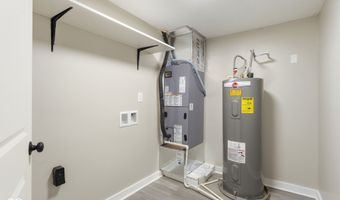 7210 Chimney Rock Ct, Indianapolis, IN 46217
