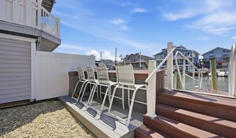 2048 Ocean Dr 2048, Avalon, NJ 08202