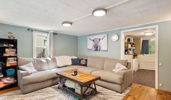 194 Pleasant St, Bristol, NH 03222