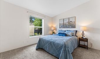 300 SW 7TH Ave 108, Battle Ground, WA 98604