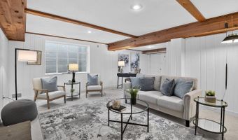 6008 BENALDER Dr, Bethesda, MD 20816
