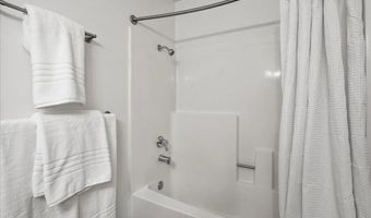 721 Buena Tierra Way 186, Oceanside, CA 92057