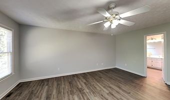 1575 Wynfield Dr, Auburn, GA 30011