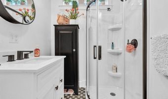 143 Maple St, Bangor, ME 04401