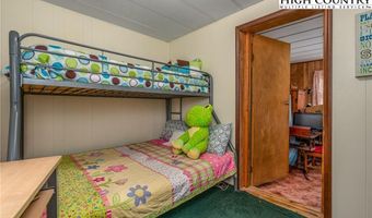 25 And 41 Reuben Wooten Rd, Banner Elk, NC 28604