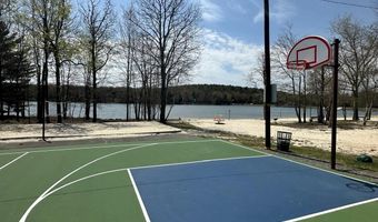 168 Laurel Ln, Blakeslee, PA 18610