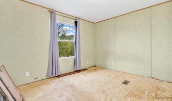 12 Green Cove Ln, Alexander, NC 28701