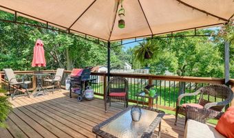 1443 Mckinley Ct, Anoka, MN 55303