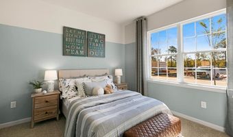 274 Maddox Dr, Aberdeen, NC 28315