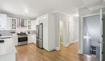 2784 White Oak, Decatur, GA 30032