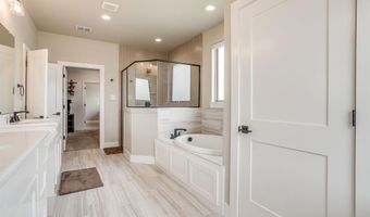 110 War Wagon Cir, Millsap, TX 76066