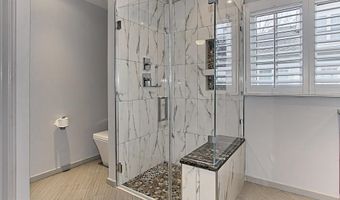 5120 GRIMM Dr, Alexandria, VA 22304