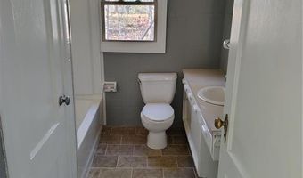 110 Walden Ln, Ararat, NC 27007