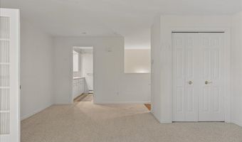 51 Dockside Ln, Belfast, ME 04915
