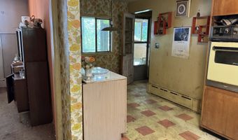 72 Grenelle St, Bridgeport, CT 06606