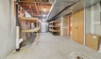 1289 King George Blvd, Ann Arbor, MI 48108