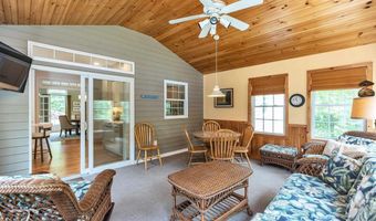 54 Pasture Rd, Auburn, NH 03032