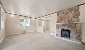 214 Lake Ave, Ashtabula, OH 44004