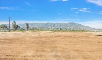 22562 Houston St, Apple Valley, CA 92308