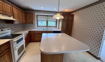 1503 Baron Ct, Auburn, IN 46706