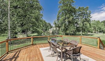 565 Walnut Ridge Trl, Aurora, OH 44202