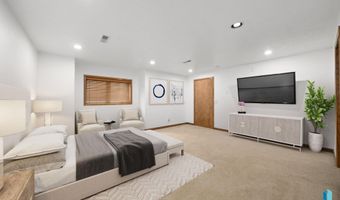 1812 S Mulberry Ave K, Brandon, SD 57005