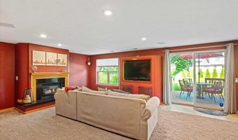 2869 Larkspur Ln, Fitchburg, WI 53711