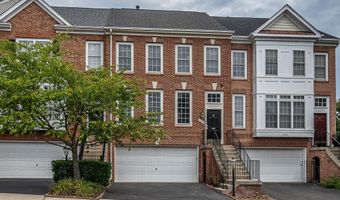 24635 KINGS CANYON Sq, Aldie, VA 20105