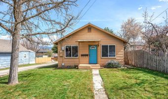 128 S Mountain Ave, Ashland, OR 97520