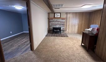 128 Mark St, Aurora, NE 68818