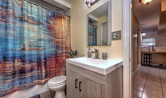 41 Chatham Ln, Bristol, CT 06010