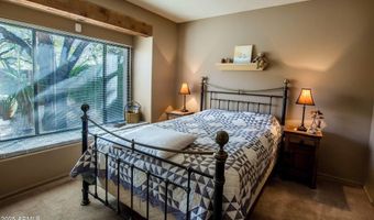 8502 E CAVE CREEK Rd 10, Carefree, AZ 85377