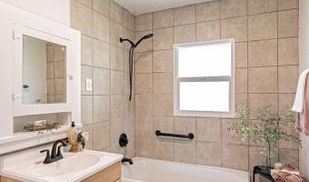 308 S Stout Ave, Blackfoot, ID 83221