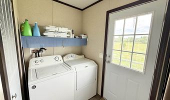 19225 Prairie Hills Rd, Belle Fourche, SD 57717