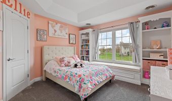 3144 Windmill Ct, Adrian, MI 49221