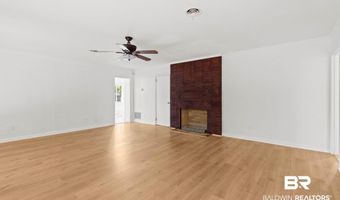 402 E Poplar St, Atmore, AL 36502