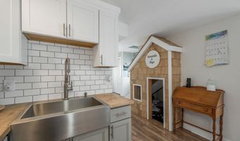 1354 NH Route 175, Campton, NH 03223