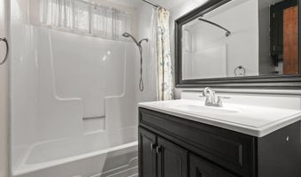 6999 Cowan Ct, Anderson, CA 96007