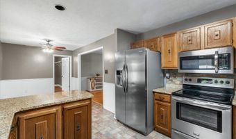 122 Nash Dr, Athens, TN 37303