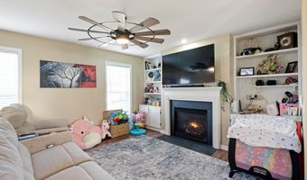 29 E WALNUT St, Magnolia, DE 19962