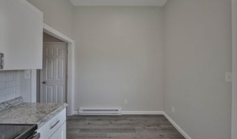 427 E Central Ave, Alpha, NJ 08865