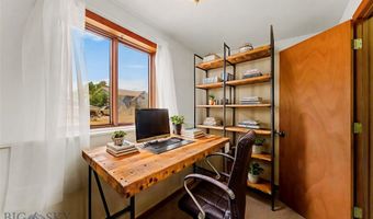 493 Secretariat Cir, Belgrade, MT 59714