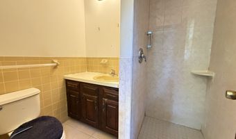 15 Bear Mountain Rd, Danbury, CT 06811