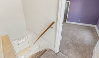 130 W Broadway, Bangor, ME 04401